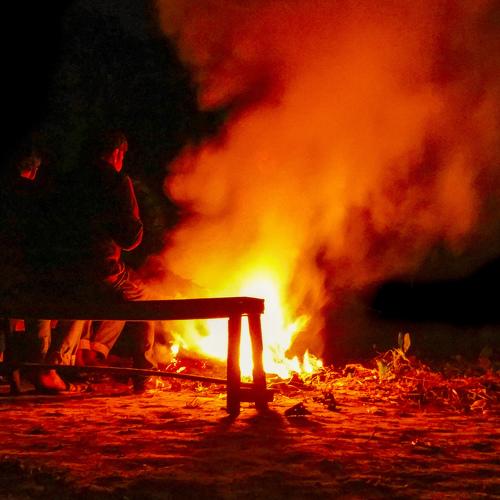 Inspect the fire