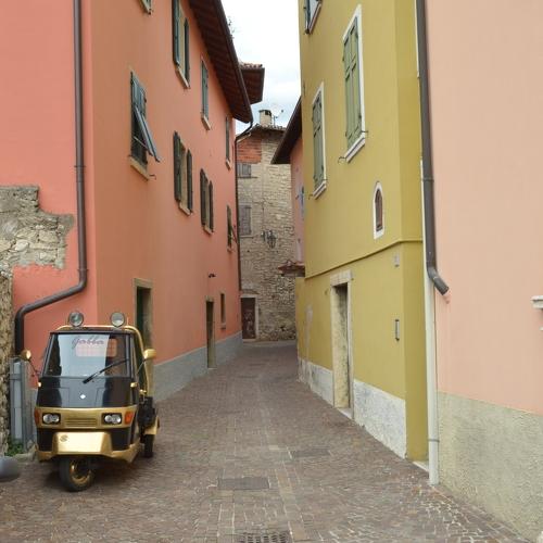 Photo #3815079