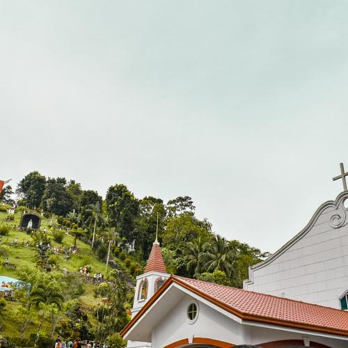 Kamay ni Hesus (Hands of Jesus) Grotto