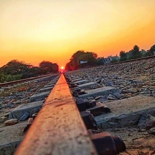 sun rises