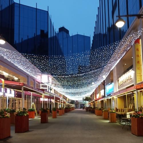 Broadway Hotel Foodstreet
