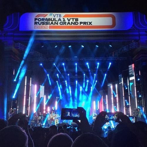Photo #3923533