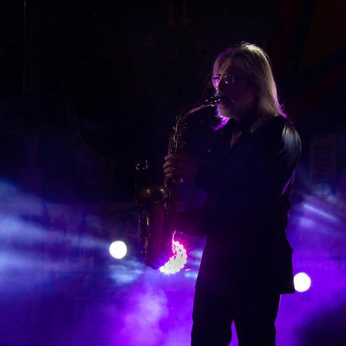 Photo #3930407