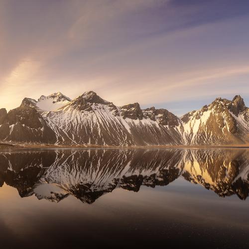 Vestrahorn reflection.