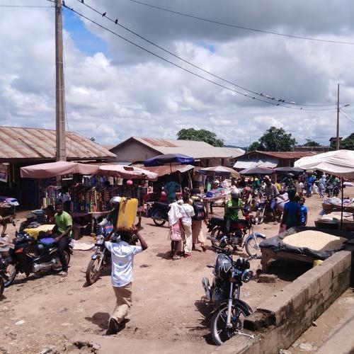 Dassa-Zoume market
