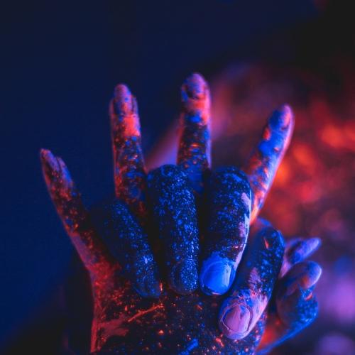 Love in ultraviolet