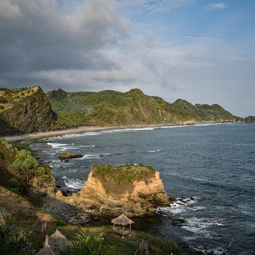 Menganti Beach