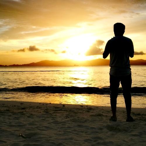 Sun goes down