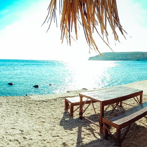 Sea side seat