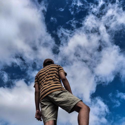 Skies tell great stories.