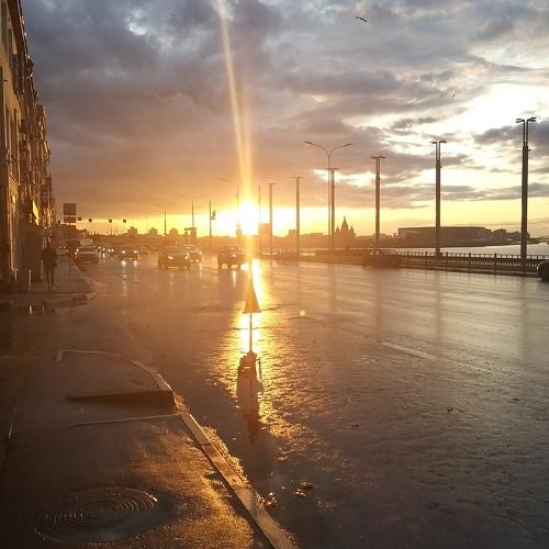Nizhne-Volzhskaya embankment 4