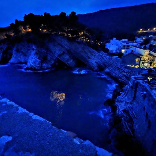 Night rocks