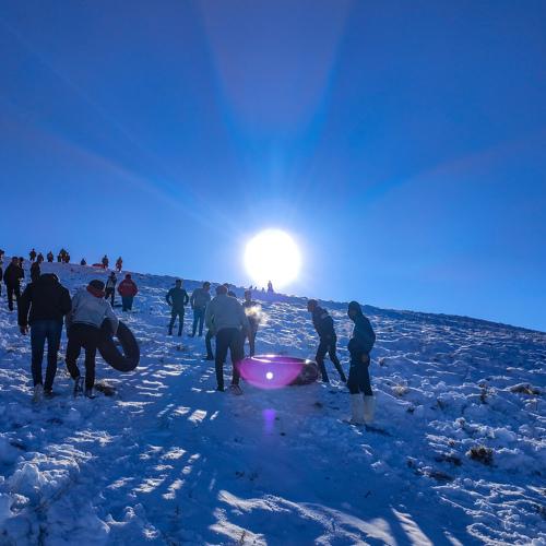 snowfight in Snowy Hills 2