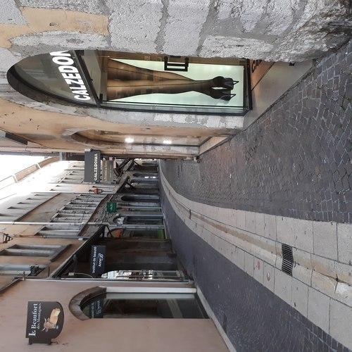 Photo #4378727