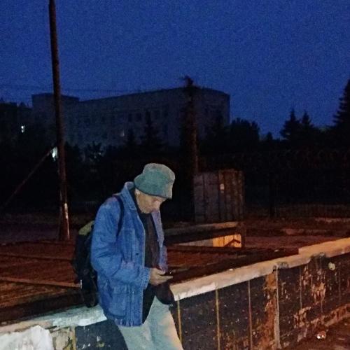 В ожидании транспорта