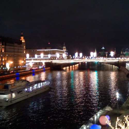 Ночная Москва