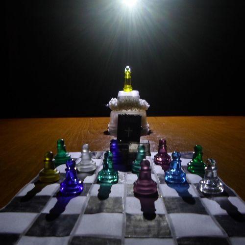 Follow The King