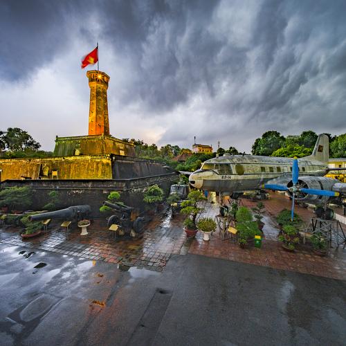 Storm in the city.