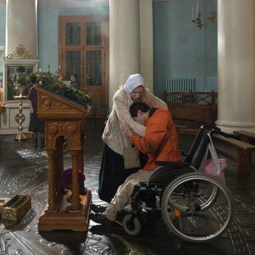 Супруги