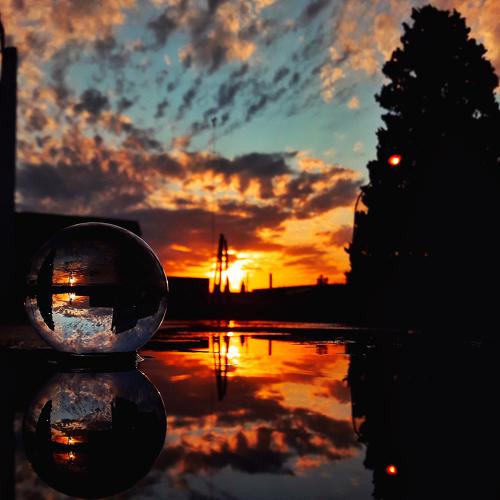 Lensball
