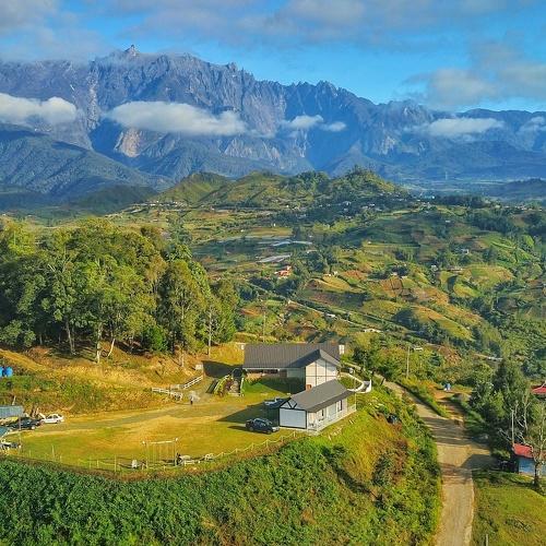 Stunning Morning Mountain Kinabalu View from The Hill Lodge