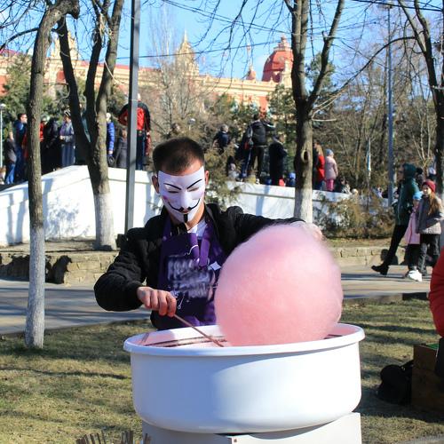 Загадочный продавец....