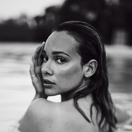 “eau de soleil blanc”