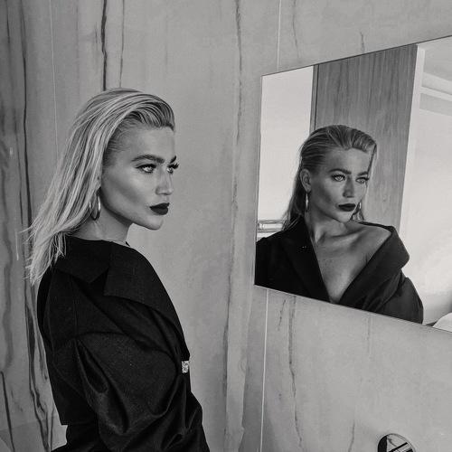 Photo #4572235