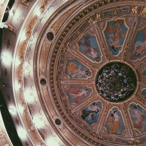 Opera mood