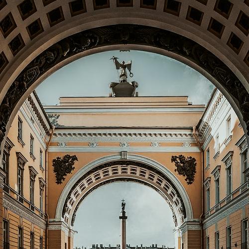 Арка Главного штаба на Дворцовой площади
