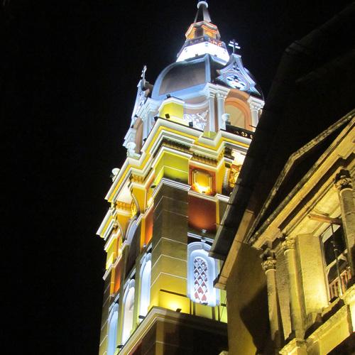 Catedral de noche