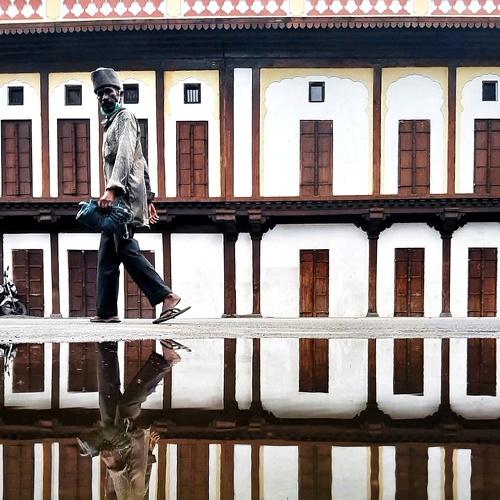 Street Photography and Reflection