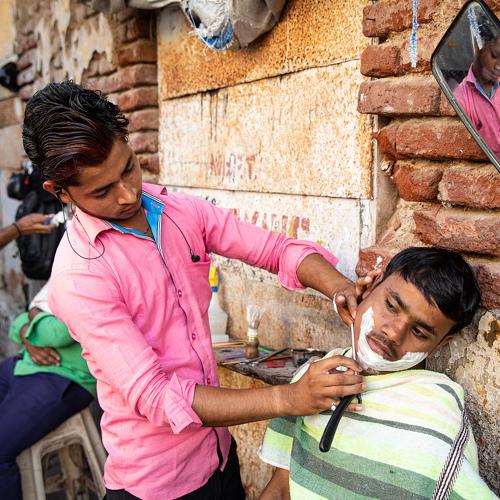 Raste ka barber saste main