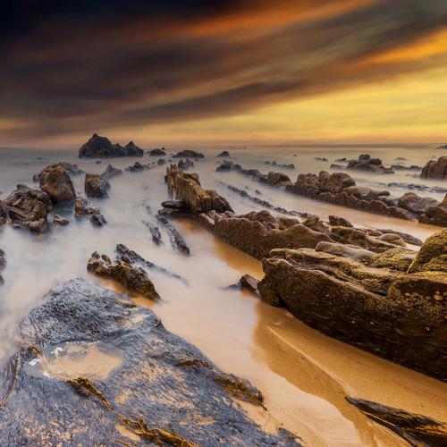 BARRIKA'S DRAGON BEACH