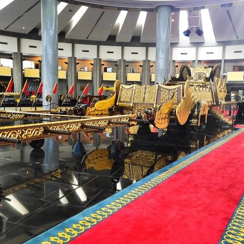 Golden Brunei and Azure Bali