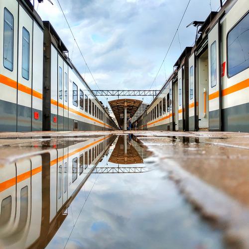 Reflection of trains