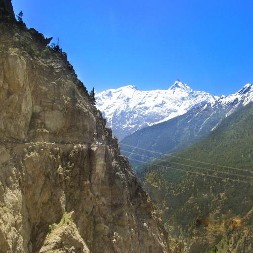 The amazing road.. suicide point..