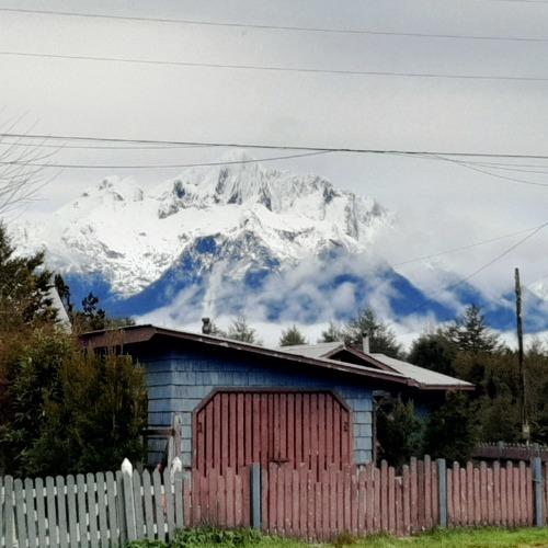 Montañas nevadas en su máximo esplendor