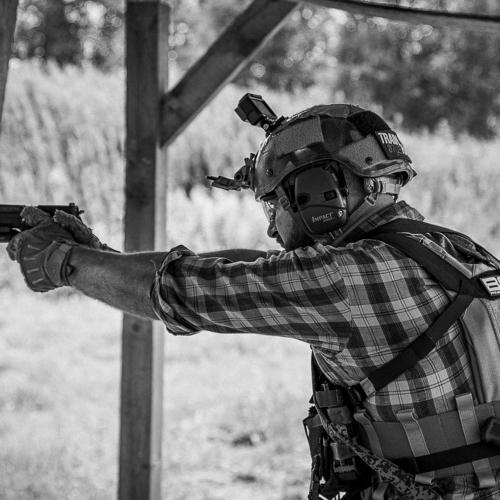 Gun fighter