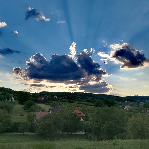 Tyndall on the sky.