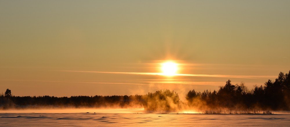 Замерзающая река