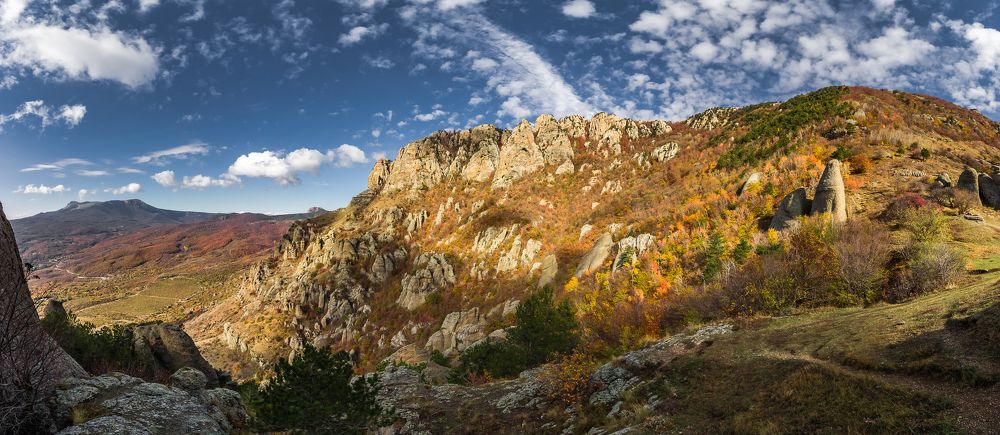 ДОЛИНА ПРИВЕДЕНИЙ