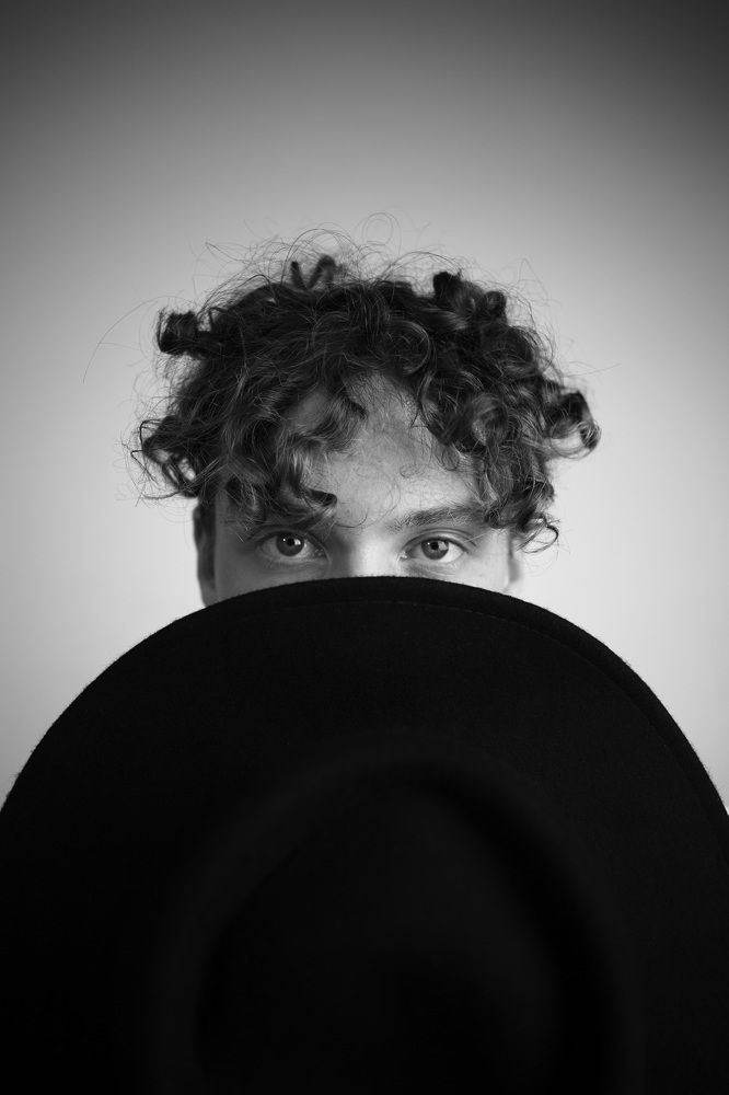 Осенний день в чб