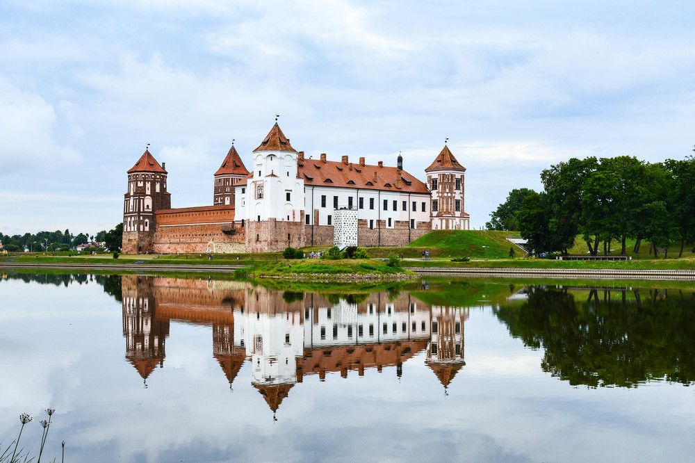 Сказочный Мирский замок!