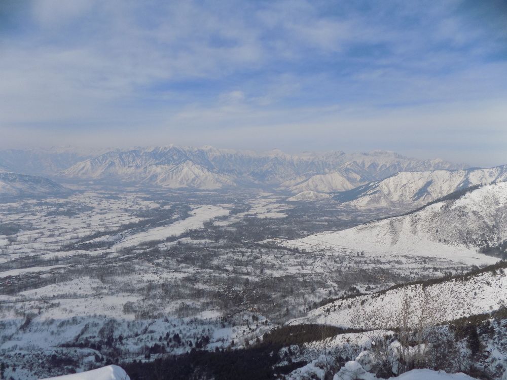 Landscape of Kashmir while snowfall