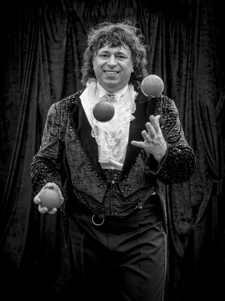 Photograph by Semion Ribinik