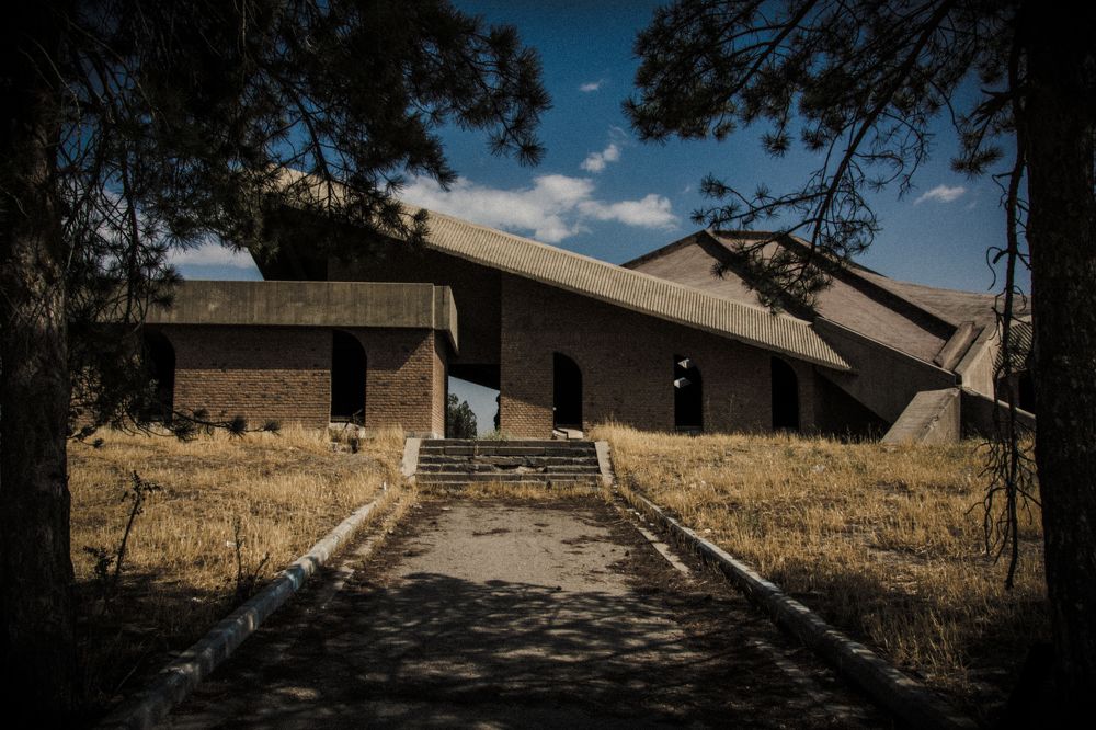 Photograph by Pourya Darband Yourdshahi