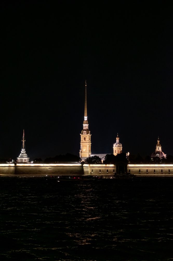 Фотография автора Юрий Назаренко