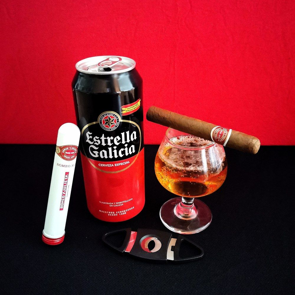 Фотография автора Василий Шиндяпин