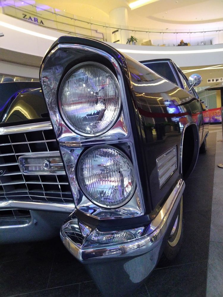 Ретро автомобиль